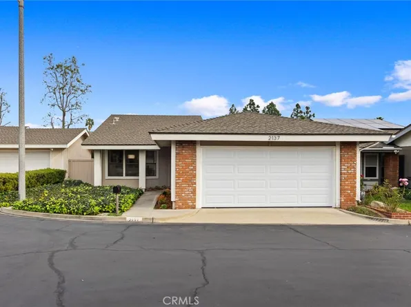 2137 Barclay Ct, Santa Ana, CA 92701