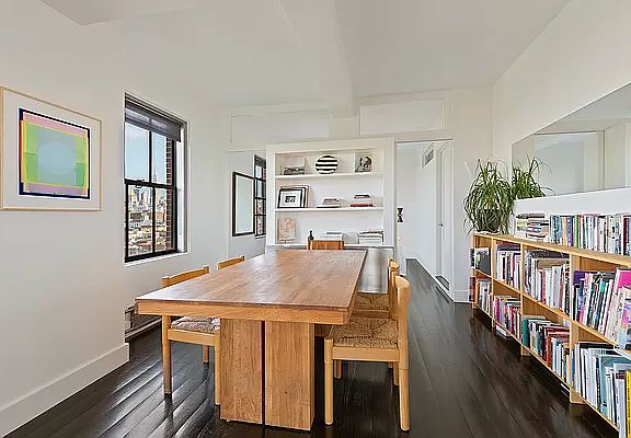4th image of 143 Avenue B APT 10EF