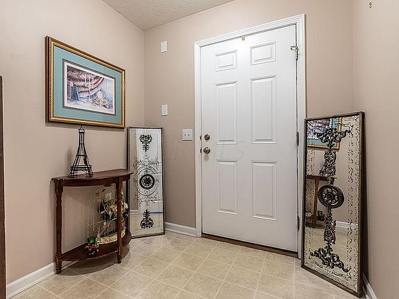 3rd image of 5572 Bow Falls Blvd