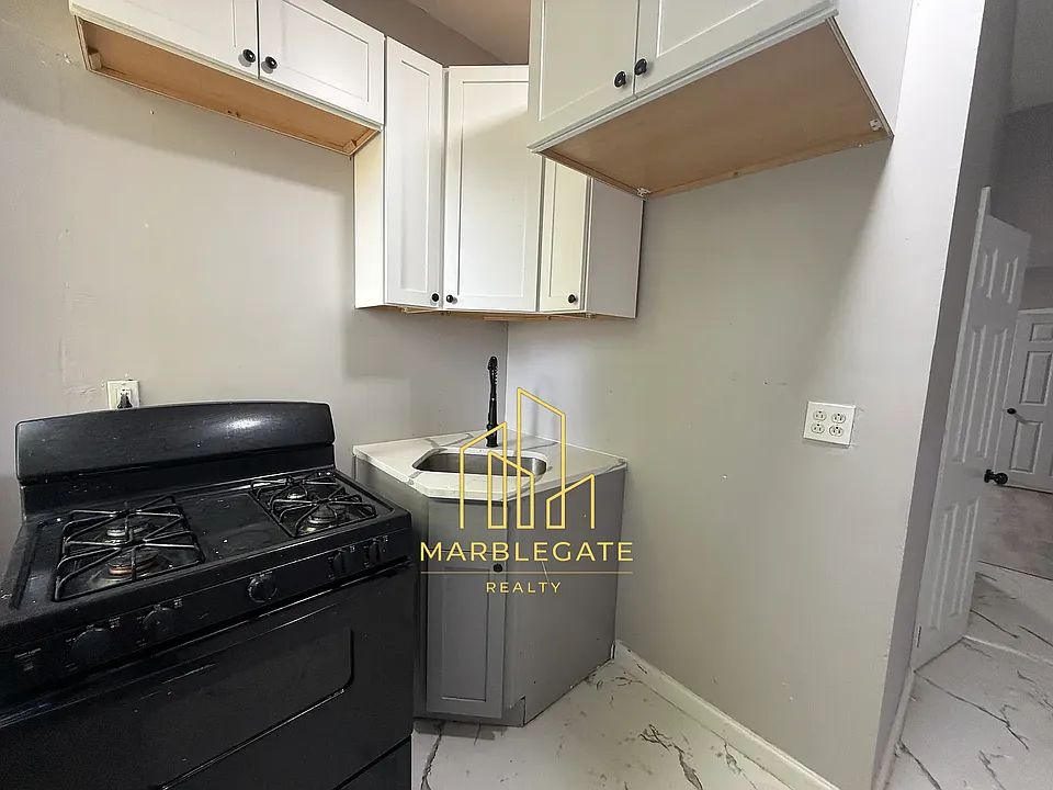 36 S 12th St #11