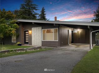 1732 Beacon Way SE, Renton, WA 98058