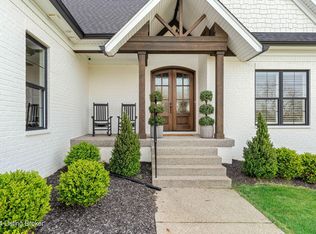 1302 Hummungview Dr, Fisherville, KY 40023