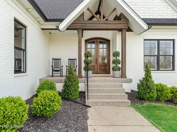 1302 Hummungview Dr, Fisherville, KY 40023
