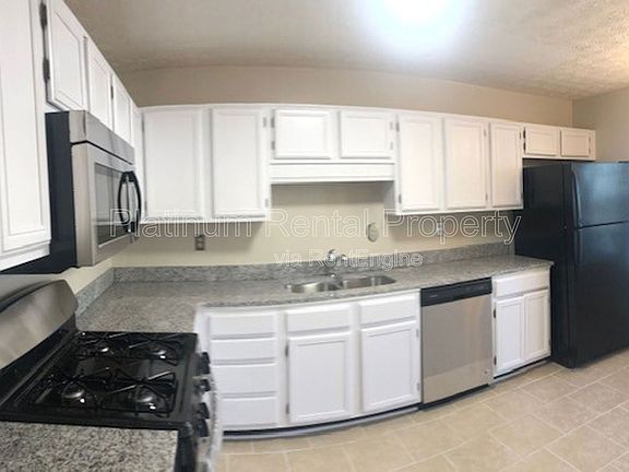 4th image of 6574 Meadow Green Cir