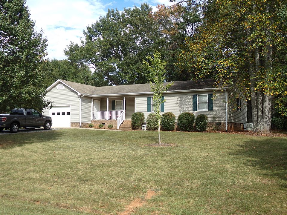 Front view from front lawn