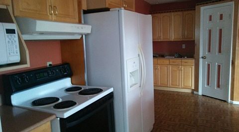 3rd image of 119 Rosemary Ave