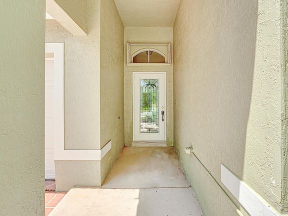 5th image of 6491 Barton Creek Circle