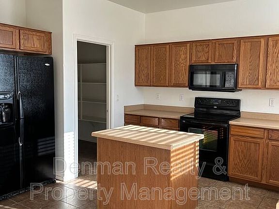 5th image of 6526 S 71st Dr