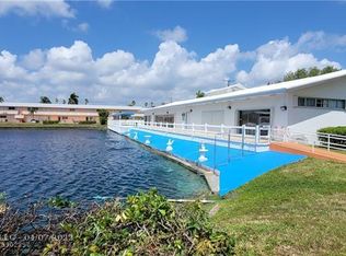 800 SW 10th Ter APT 5T, Hallandale, FL 33009