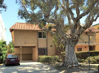 10874 Rose Ave, Los Angeles, CA 90034