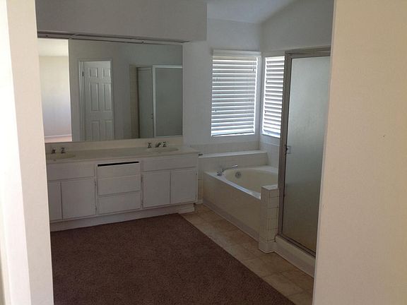 4th image of 35064 Hollow Creek Dr