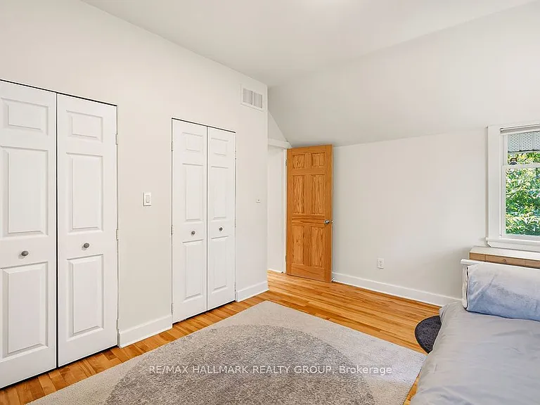 23 Newton St — Photo 38