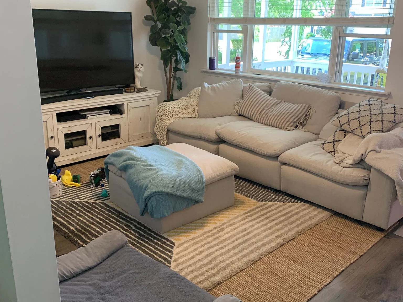 3 bed, 800 sqft, $1,850 — Photo 3