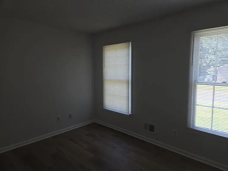 436 N Royal Tower Dr — Photo 11
