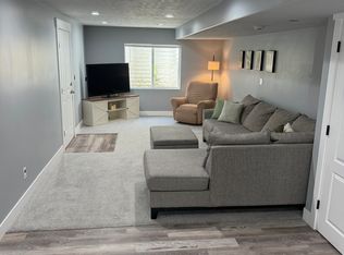 2937 S Hibler Dr, Magna, UT 84044
