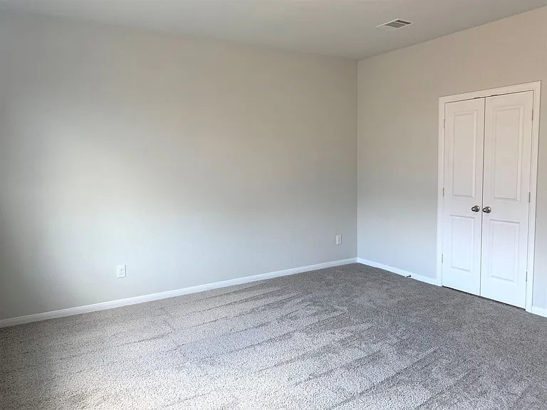 1104 Coulee Dr — Photo 18