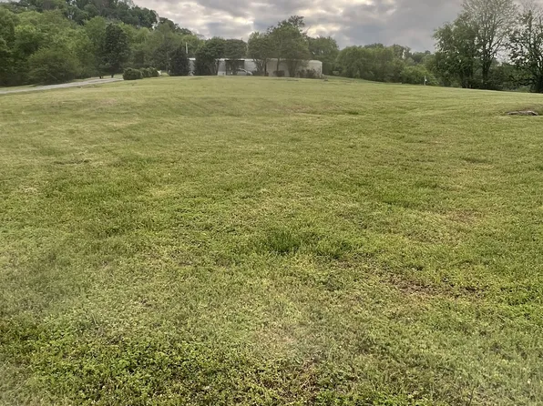 23 Preston Ln, Elmwood, TN 38560