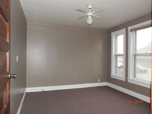 2nd image of 225-229 E Water St