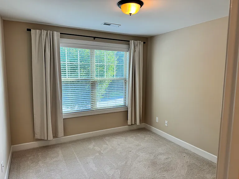 4025 Canterwood Dr — Photo 25