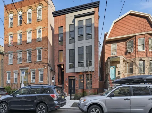 206 Sherman Avenue image 1 of 23