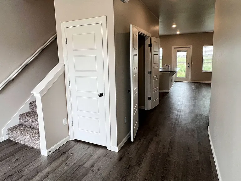7713 Owen Ln — Photo 6