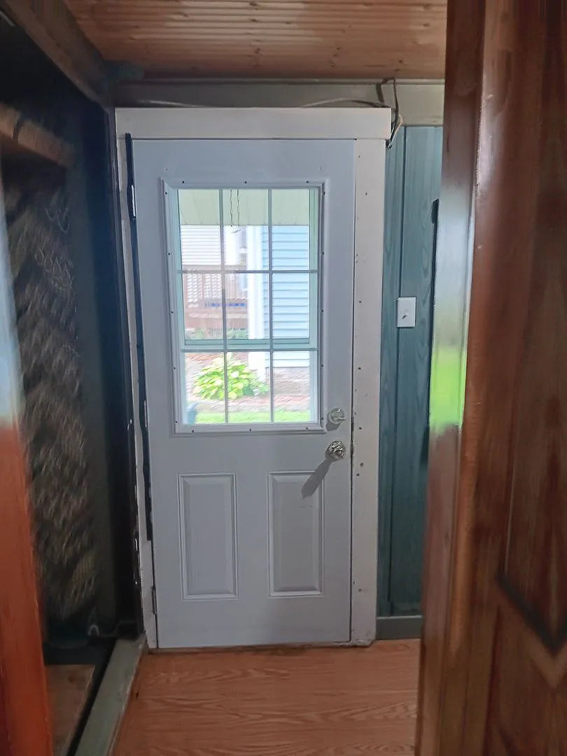 Single Family Home Available! — Photo 2