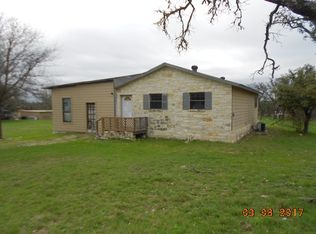 40 Deloris Dr, Harper, TX 78631