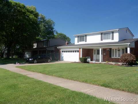 2nd image of 35845 Electra Dr