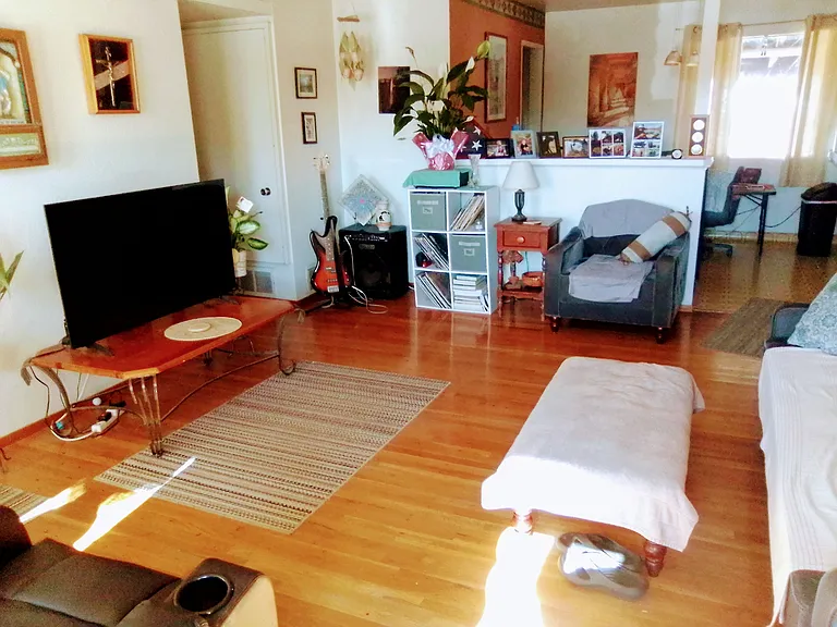 Common Space, living room for relaxing