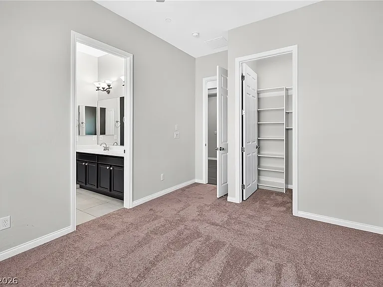 2852 Josephine Dr — Photo 29