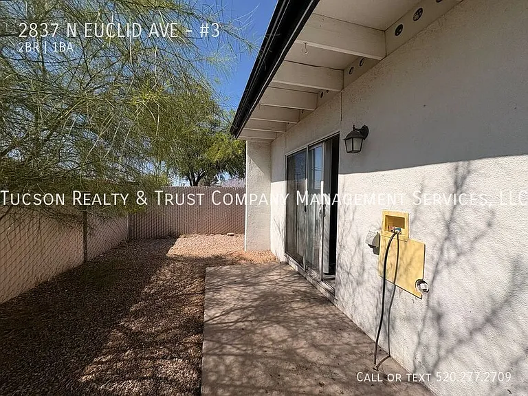 2837 N Euclid Ave #3 — Photo 9
