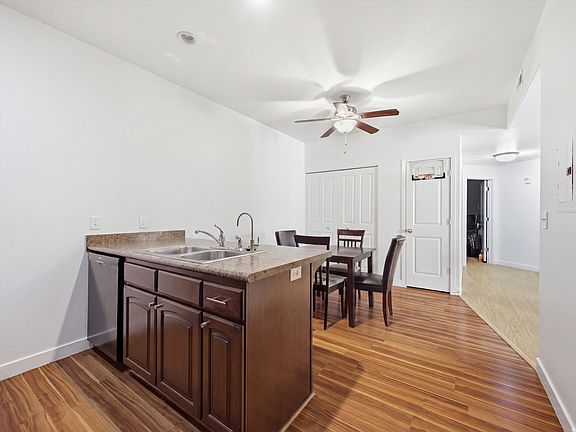 5th image of 190 E Belmont Ave APT 9