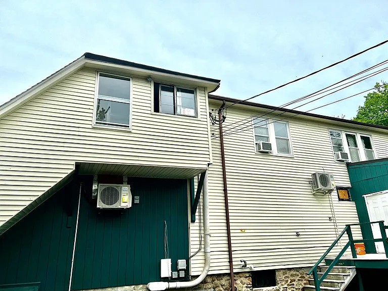 29 Brookfield Rd #1 — Photo 9