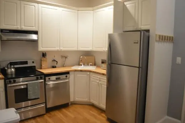 Rented by Dream Space Realty | media 27