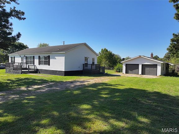 2nd image of 61 County Road 4705