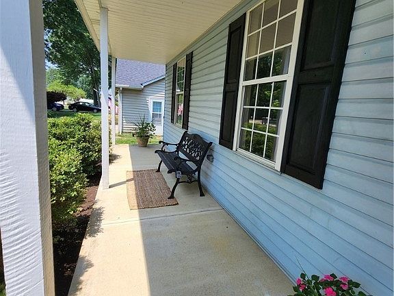3rd image of 37898 N Doovys St