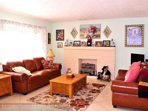 4th image of 3161 SW 16th Ct