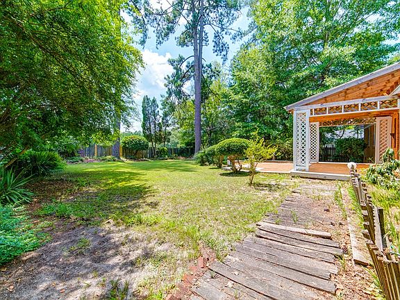 4th image of 3604 Lofwood Dr