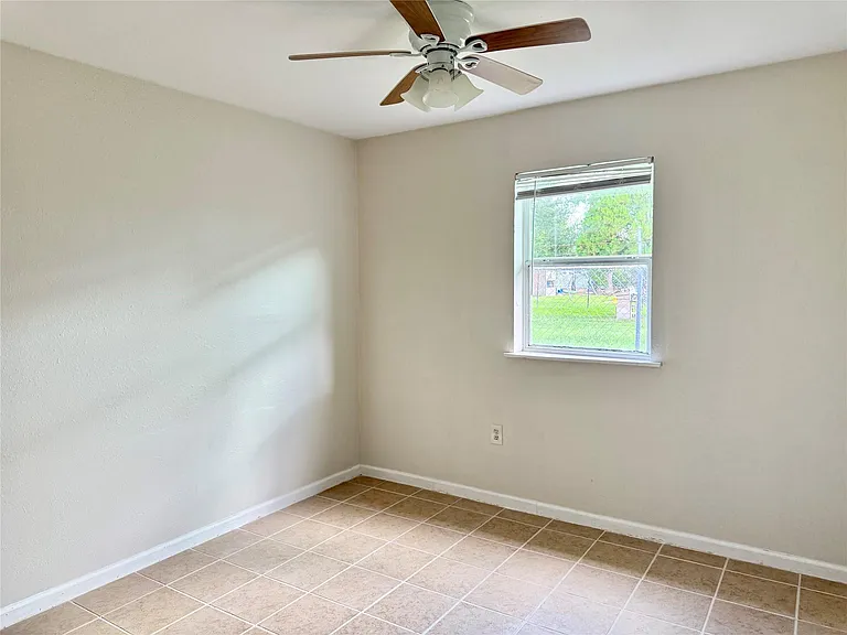3910 Hoffman St #3 — Photo 9