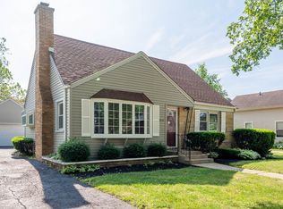 9710 Illinois St, Hebron, IL 60034