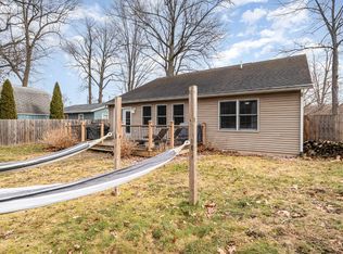 301 White Oak Dr, Michigan City, IN
