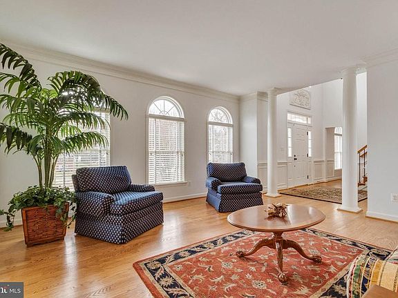 Main floor living room