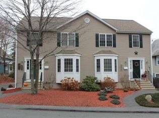 10 Hope St, Hopedale, MA 01747
