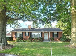 15 Pleasant Valley Rd, Westminster, MD 21158