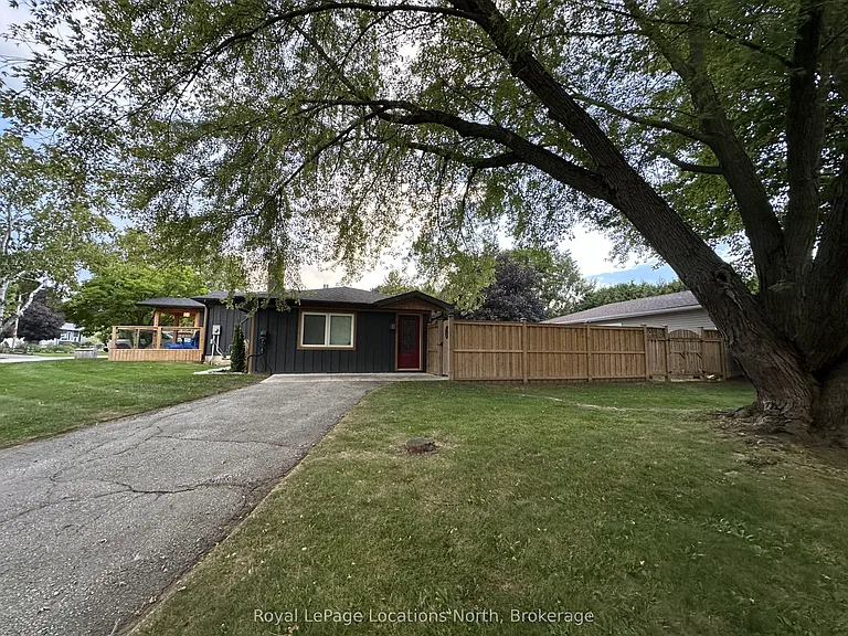 128 Orchard Dr — Photo 35