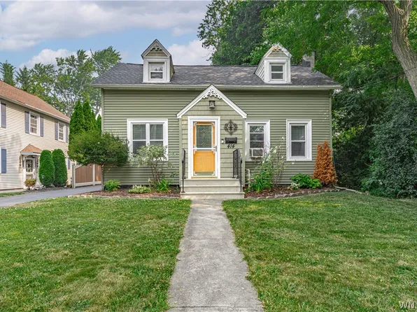 414 High St, Lockport, NY 14094