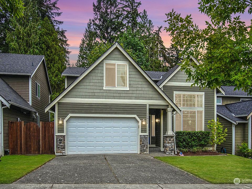 1st image of 12022 57th Drive SE