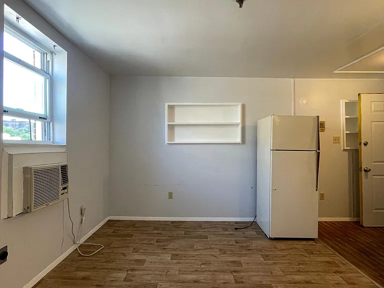 5838 Alderson St #8 — Photo 5