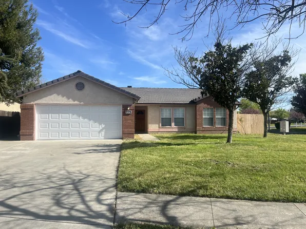 325 Cantebury Dr, Lemoore, CA 93245