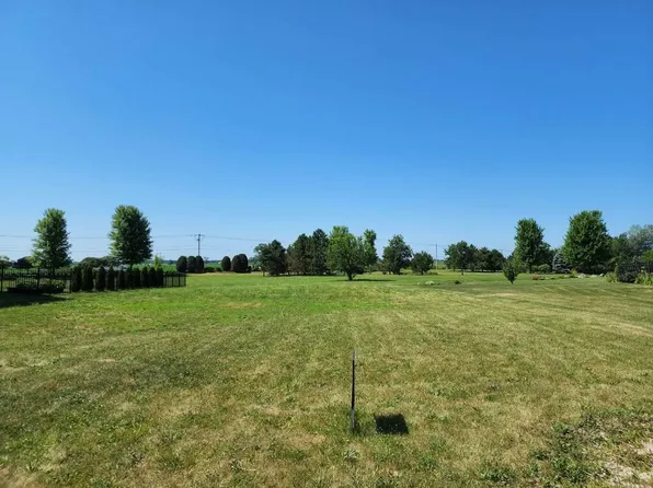 21430 Westminster Ln, Shorewood, IL 60404